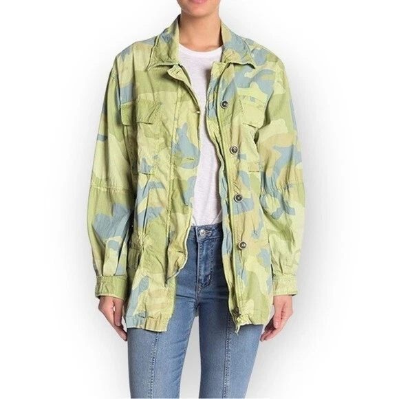 Free People Camo Print Utility‎ Jacket Drawstring Waist Lightweight Size S - Picture 1 of 13